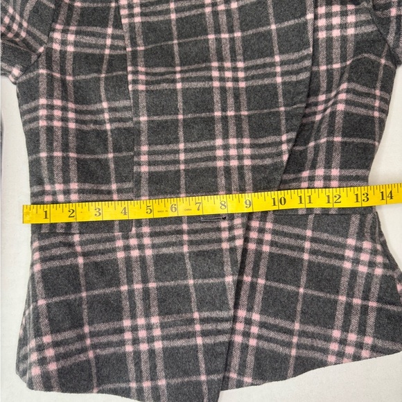 I brand Plaid Women's Jacket with Gold Buttons - Picture 9 of 14